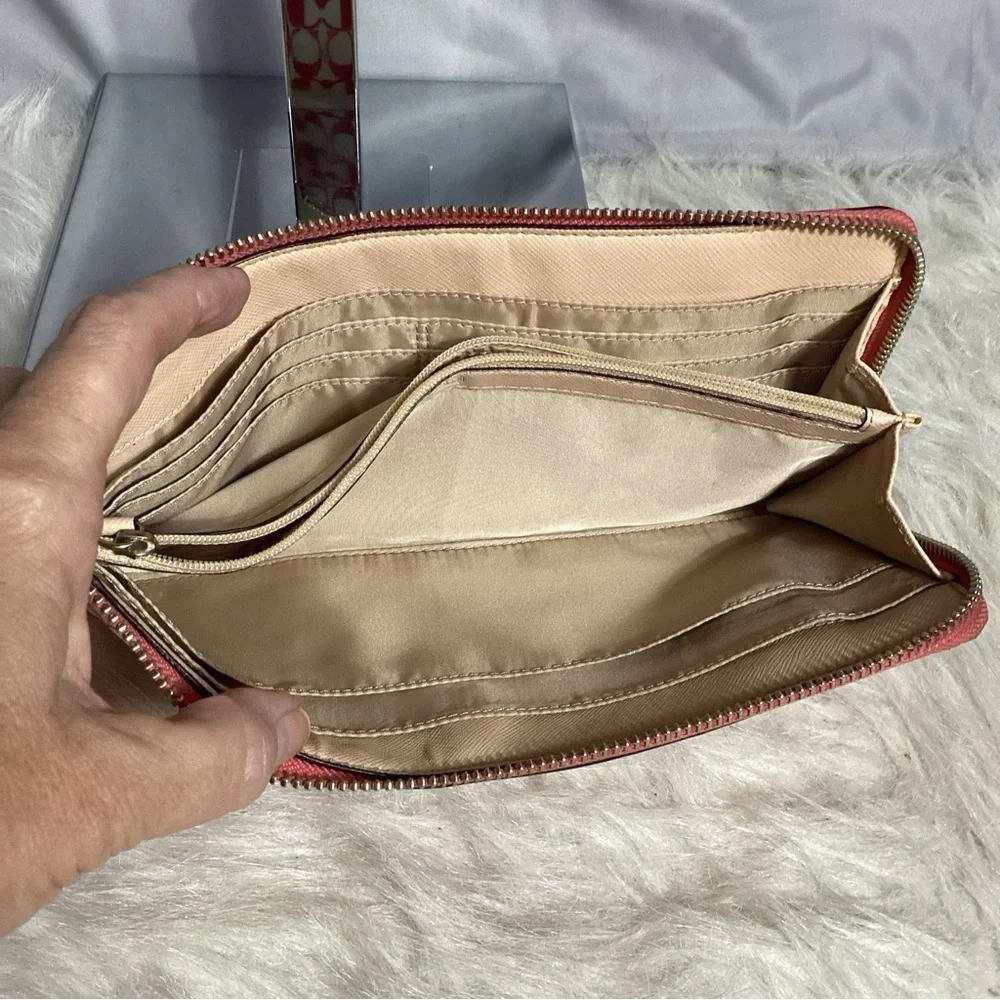 XL Coach Coated Canvas Sig C Wristlet Clutch Bag Phone Ready EUC